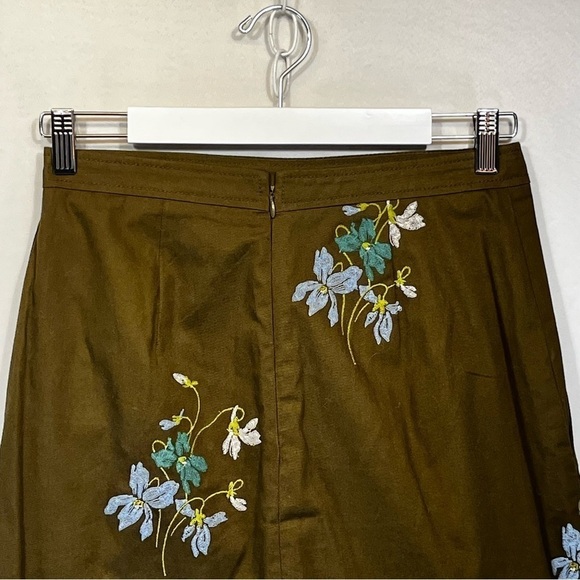 Ann Taylor Olive green Enbroidered A line lined Skirt pockets boho  size 2 - Picture 2 of 8